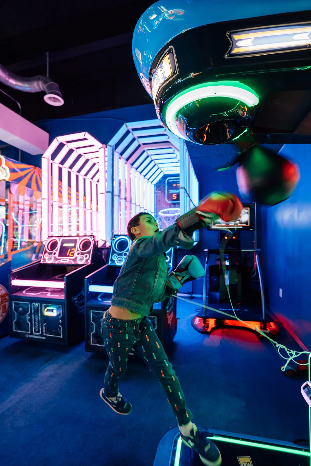 ATTRACTIONS 7 Arcade Punch scaled 1